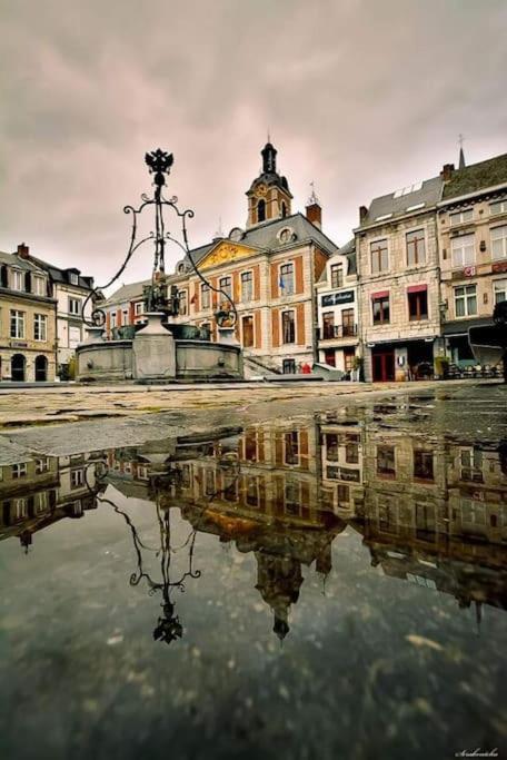 Au Pied Du Mur Huy Extérieur photo